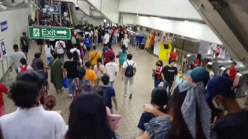 Baclaran station exit at northbound side